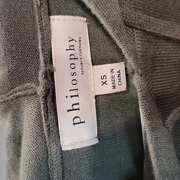 𝅺PHILOSOPHY - Picture 3 of 3